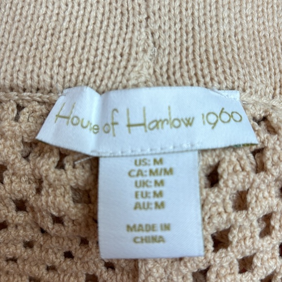 NWT House of Harlow 1960 2Piece Set Crochet Button Top & Shorts Size M boho - Picture 5 of 7